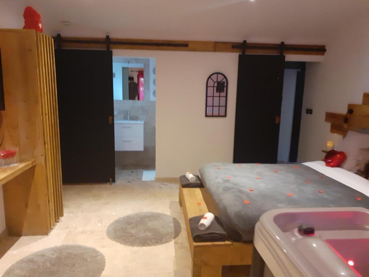 La Chambre Des Songes Saze  Exteriér fotografie
