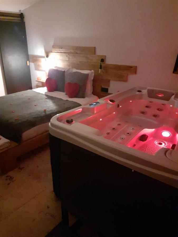 La Chambre Des Songes Saze  Exteriér fotografie
